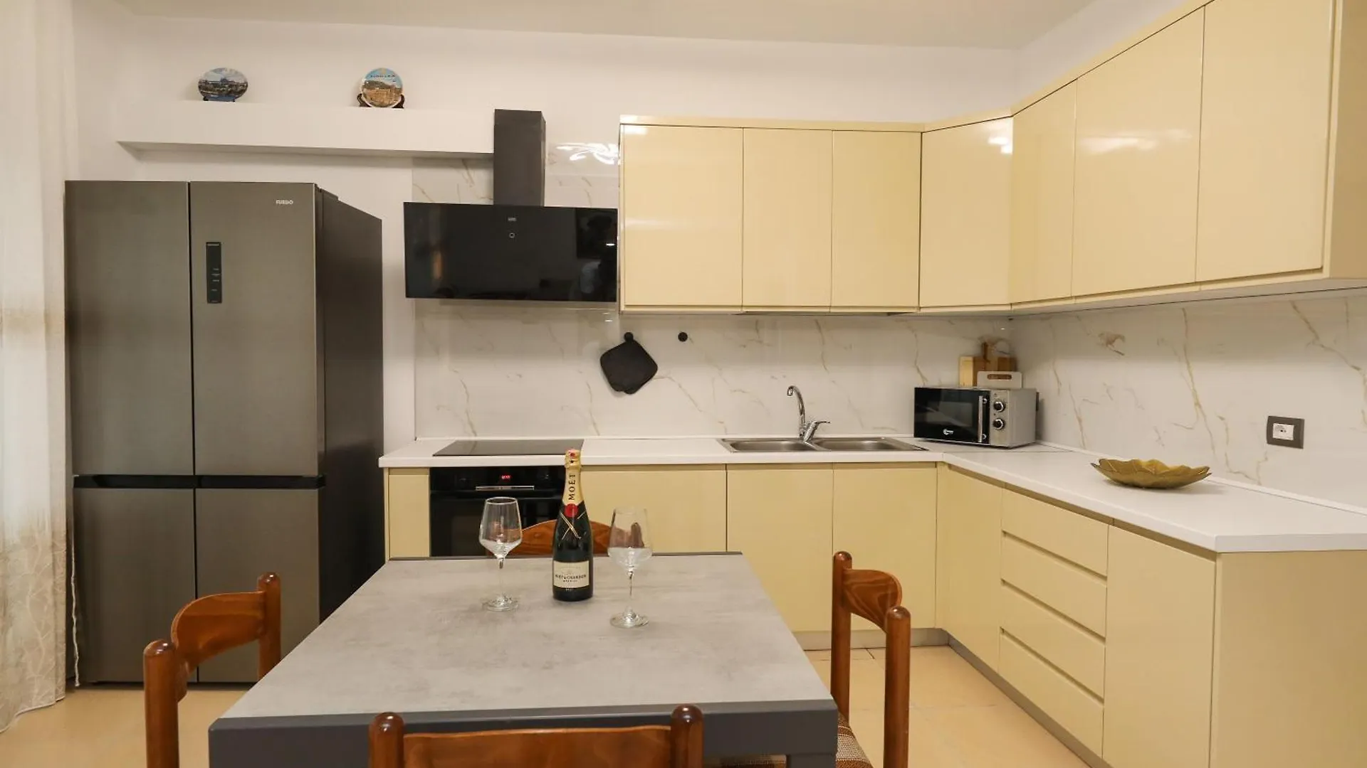 Villa Vila Altin Vlorë Albania